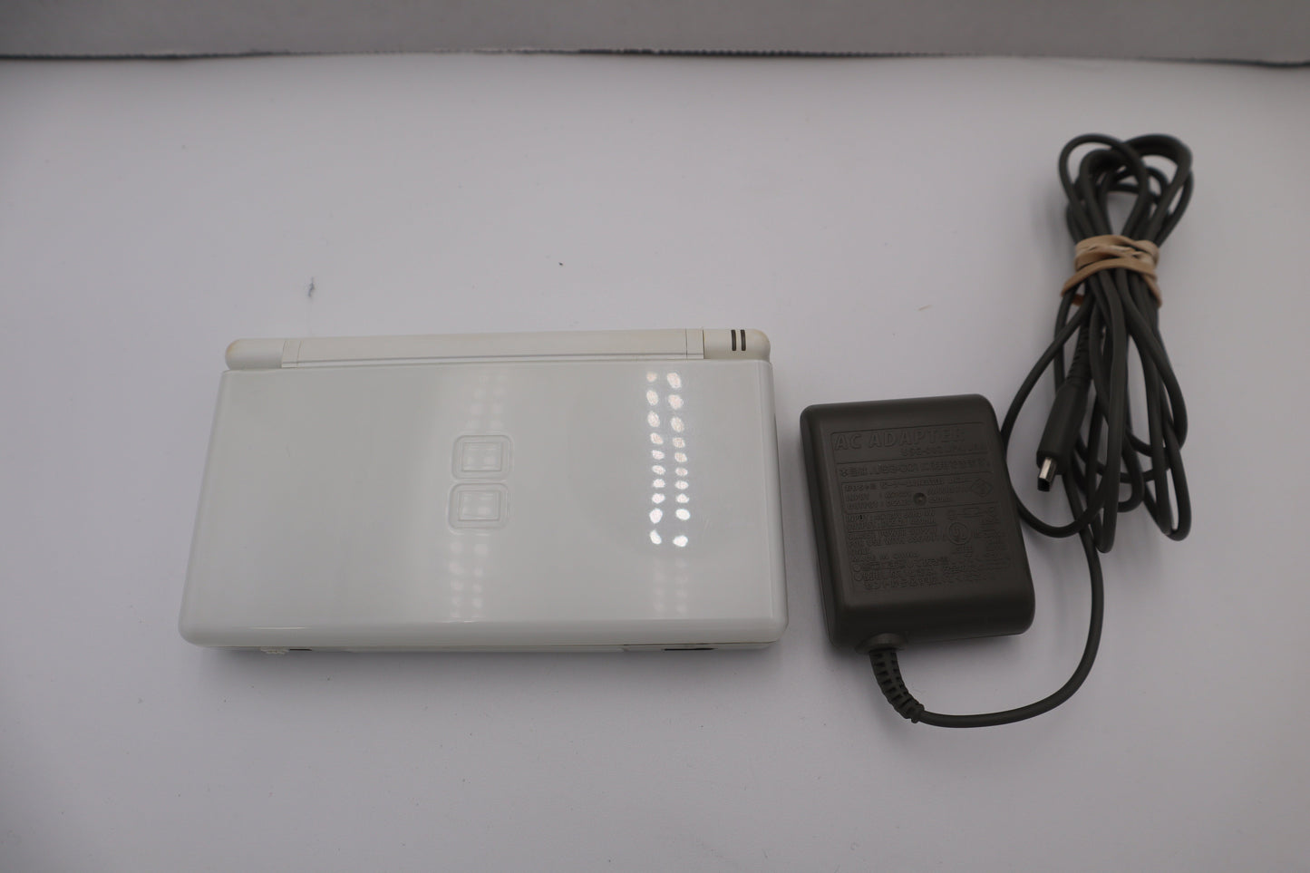White Nintendo DS Lite - Nintendo DS (6895551905847)