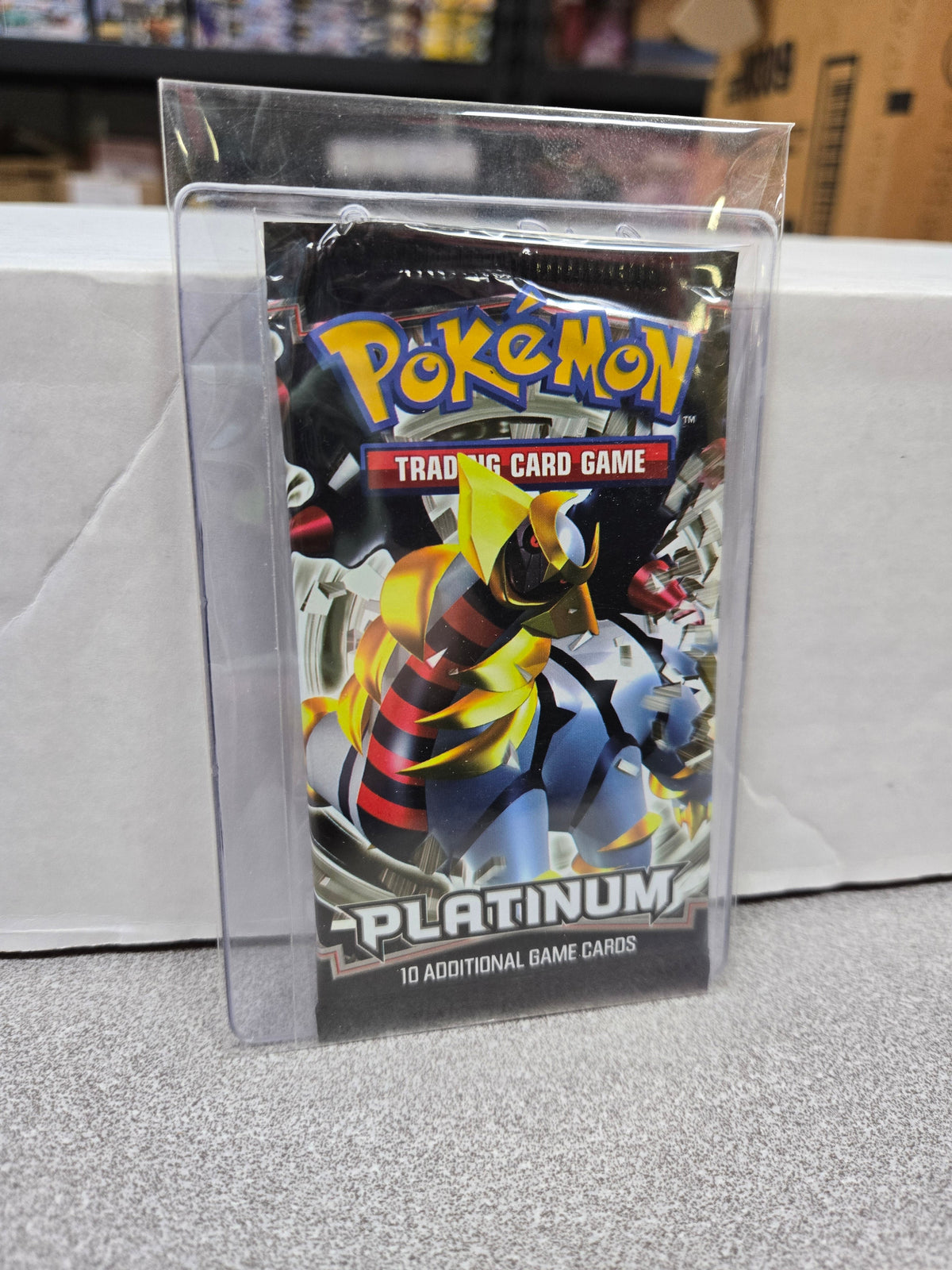 Pokemon Platinum Base Set Booster Pack (Giratina)